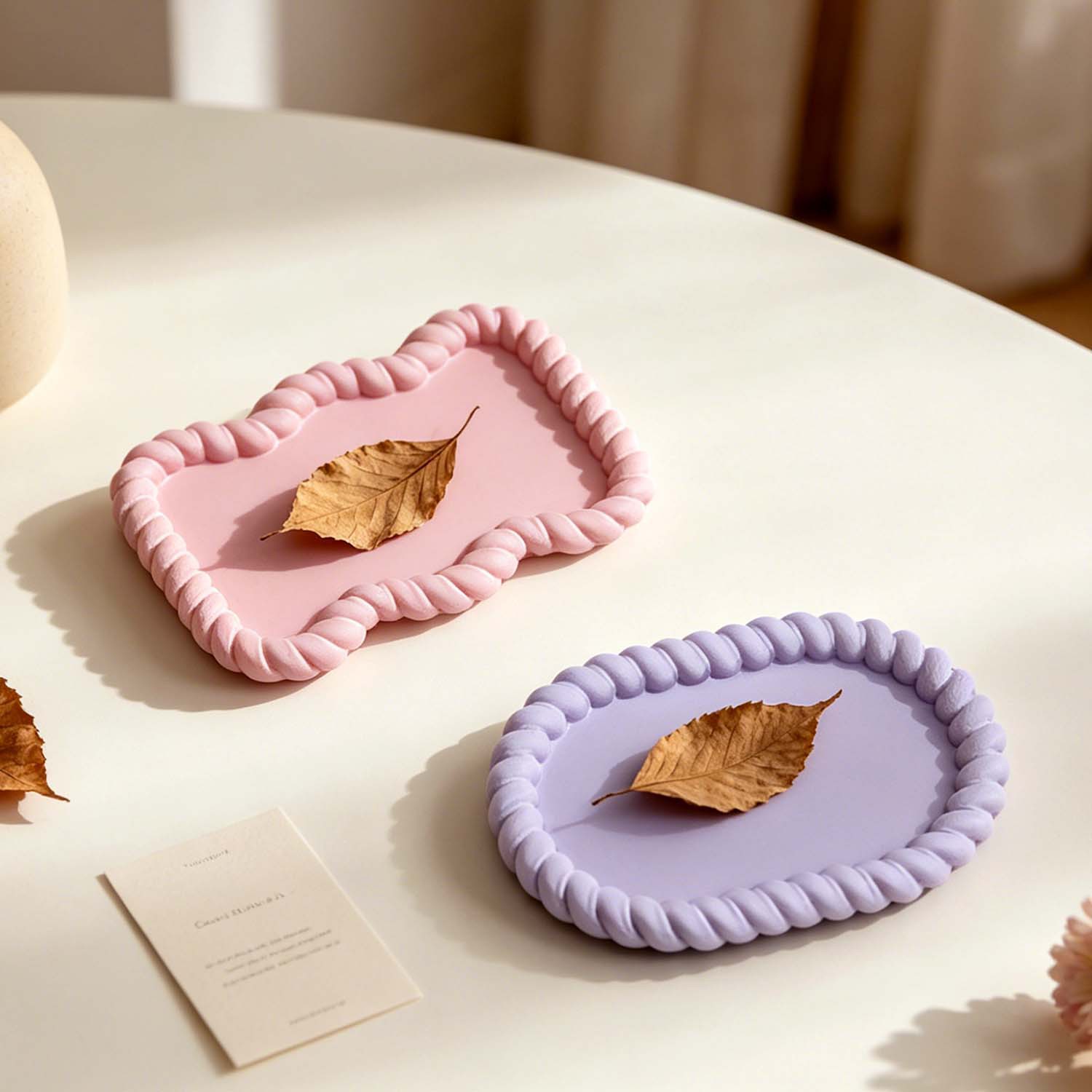 Una varietà di set di sottobic - Serving Tray Mold recensione e prezzo